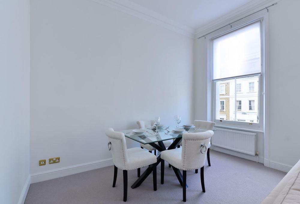 Somerset Court Kensington Apartments London Exterior photo